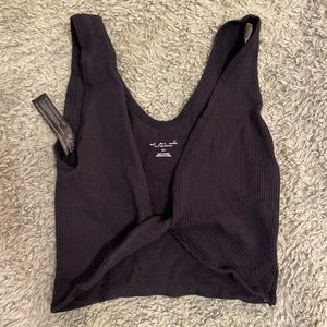 Black Crop With Twist Back - Urban Outfitters